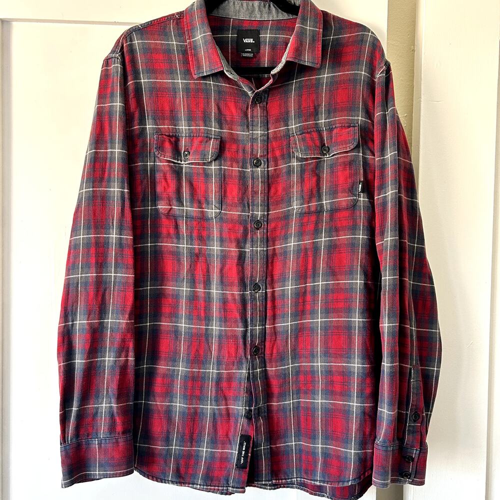 Men's VANS plaid button down long sleeve shirt L
